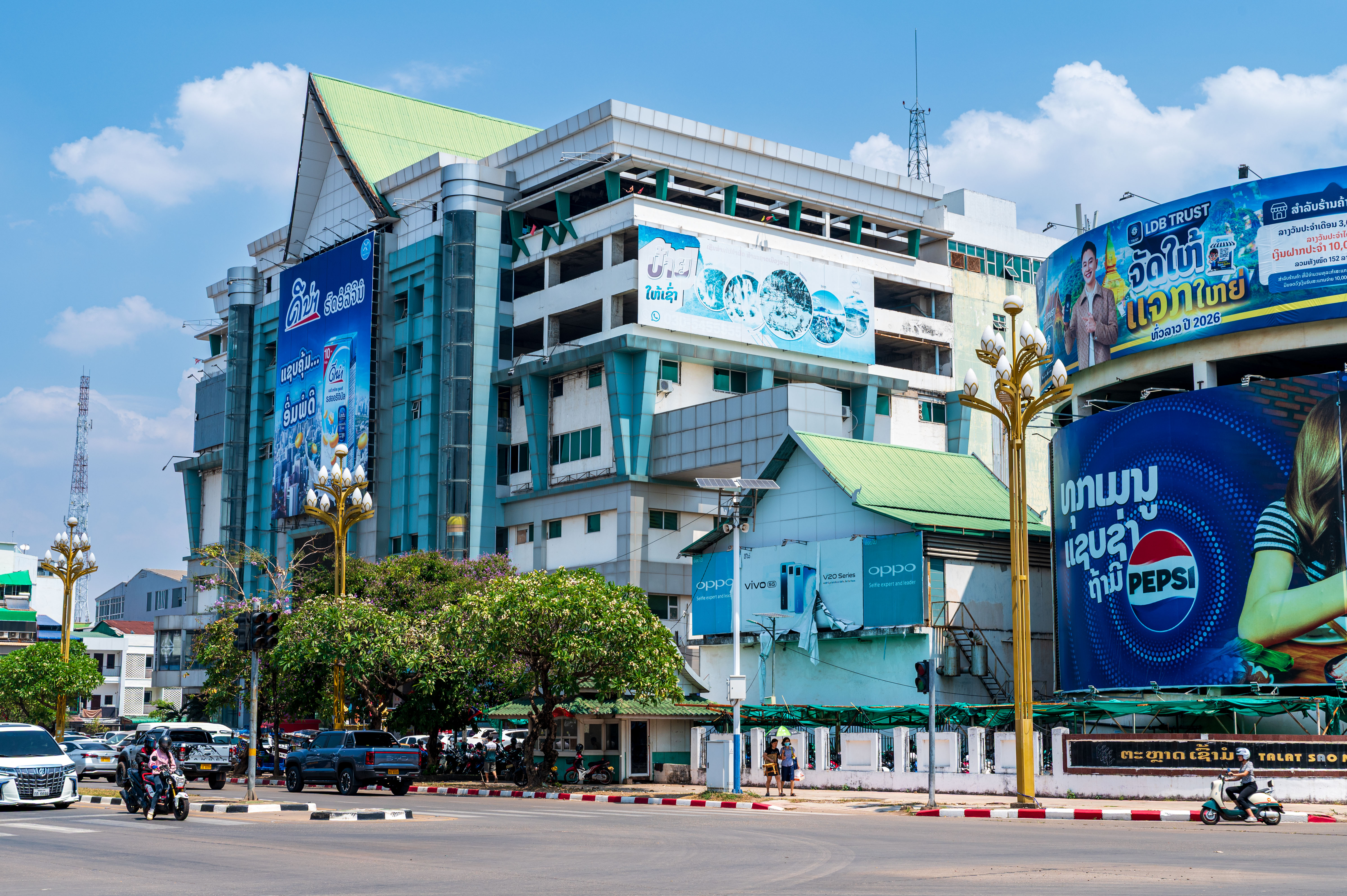 Vientiane Markets Background